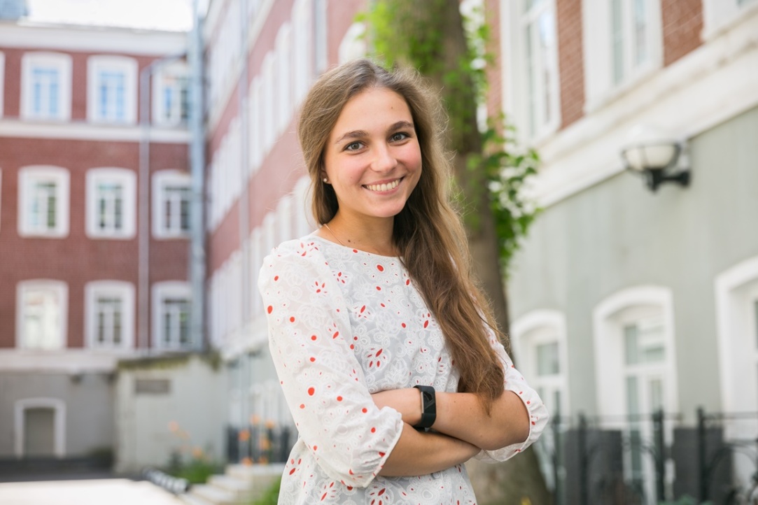 Yulia Zhestkova, graduate of the HSE-NES Joint Programme