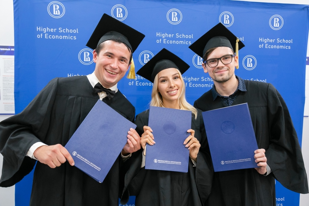 HSE Doctoral Graduates Receive Their Certificates